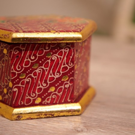 Wooden box, batik 10x11x7 cm-3
