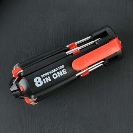 Multitule flashlight “In any situation”, 8 in 1-1