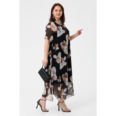 Women's dress, size 64-3