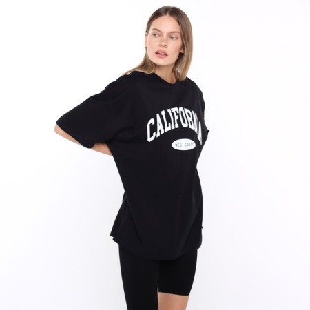 Female T-shirt, black color, Oversize size (42-46)-1
