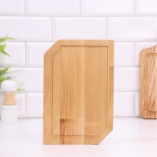 Cutting board, 16 x 24 x 1.8 cm