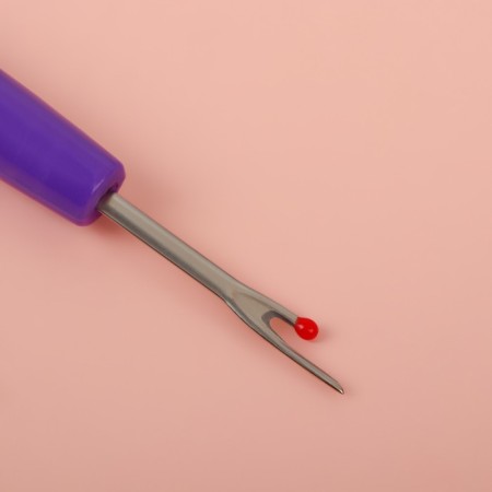 Tapirer with a cap, 7.9 cm, color mix-2