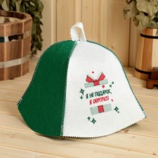 A cap for a bath with embroidery 