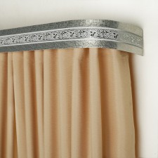 Three -cereal cornice 