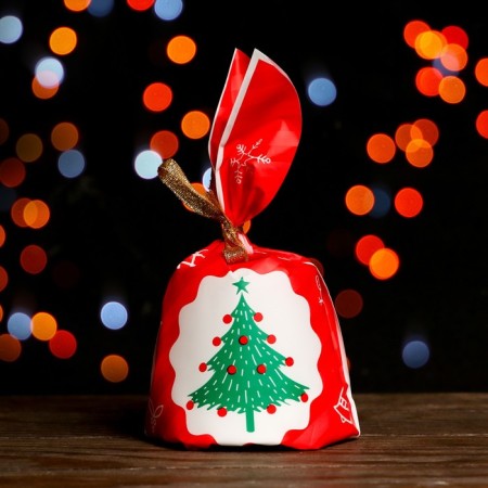 Polyethylene gift package with ears "Christmas tree", 13 x 22 cm