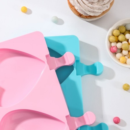 Ice Cream Form "heart", silicone, 19.5 × 14 × 2.5 cm, 2 cells (8.4 × 9 cm), color mix-3