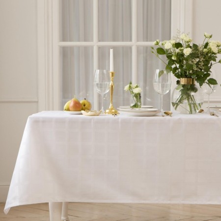 The tablecloth "Ethel" Geometry oval 150*220 +/- 3cm, central, pl. 192 g/m2, hl with VGMO