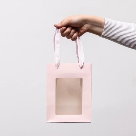 Gift package, with a window, 20 x 15 x 10 cm, pink