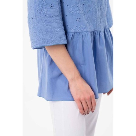 Female blouse, size 42-4