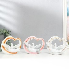 Souvenir ceramics 