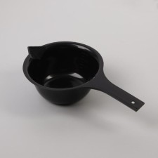 Board for staining, with an elongated handle, 300 ml, d = 12 cm, black color