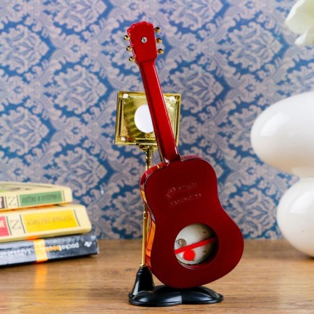 Table curly clock "Guitar with puppiture", discrete move, D-3 cm, 19 x 8 cm, AG5-1