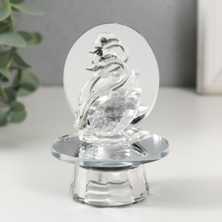 Suvenir glass "Swan on a mirror stand" 6x5x8 cm
