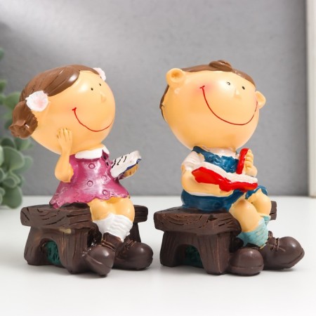 Souvenir Polystone "Boy and girl with books" Set 2 pcs 6.5x9x12 cm-1