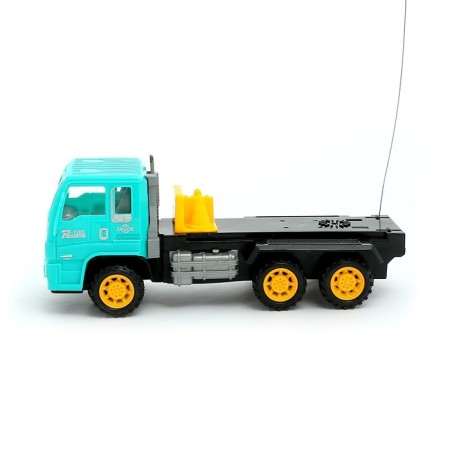 Radio -controlled “Evaciatorial” truck, with a loader, works from batteries, mix-8