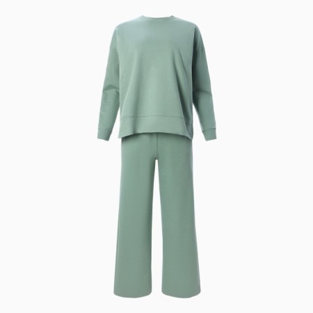 Women's costume (sweatshirt/pants), olive color, size 42-6