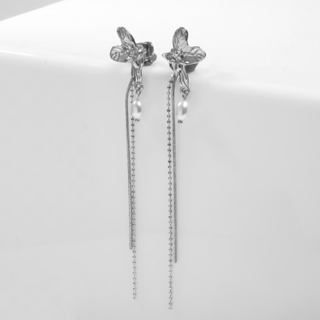 Hanging earrings "Mint" with pearls, white color in silver-2
