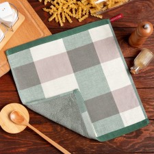 The towel of the “Cell” shapes centered 35*35 cm, 100% cotton