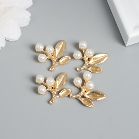 Decor for creativity Metal "Victor with pearls" gold 2.1x2.1x0.6 cm-3