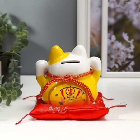 Souvenir Ceramics Piggy Code "Yellow Cat Mani-Neko with bells" 11.5x11.5x9.5 cm-3
