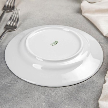 Porcelain plate "Bouquet of flowers", d = 20 cm, white-2