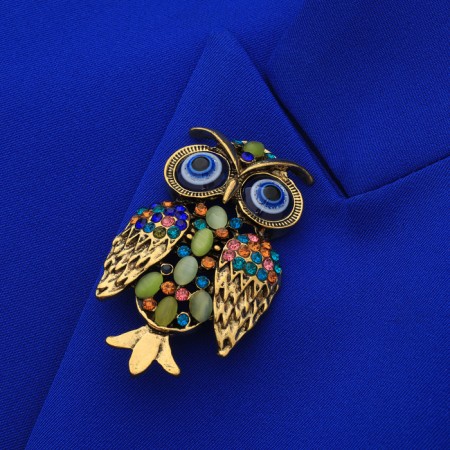 Owl brooch, color in black gold-2