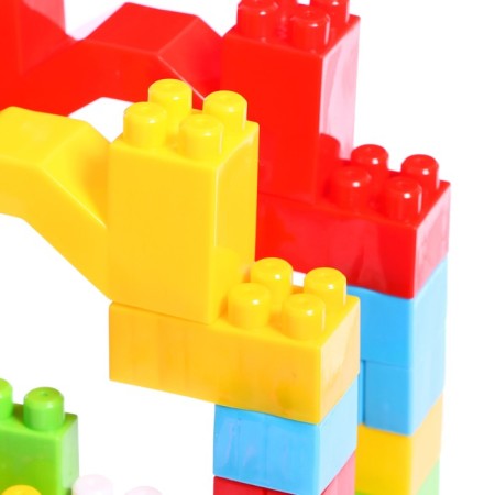 Classic constructor No. 92, in the bucket-8