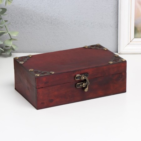 Casket wood chest "Claim" with rivets 18x11.5x6 cm