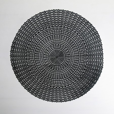 Serving napkin on the table "dew", d = 41 cm, black color-1