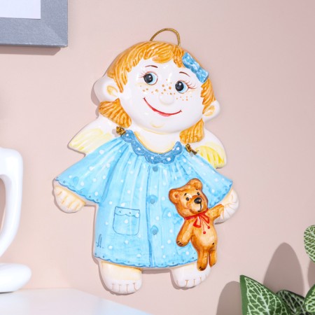 Souvenir "Angel with a bear", 15x11.5 cm, Mayolik-1
