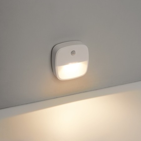 A lamp with a motion sensor 0.5W, 3LED, IP20, 7.5x7.5x2.7 cm-2