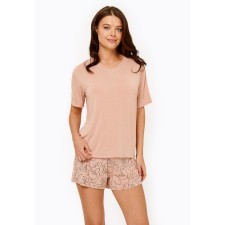 Female set: T -shirt, Klubbi shorts, size m, beige color