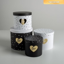 A set of hats for colors 4 in 1, gift packaging, “black and white”, 14 x 13 cm - 20 x 17.5 cm