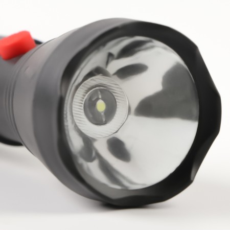 Manual lantern, 3 watts, 3 AAA, 12.5 x 2.5 cm-1