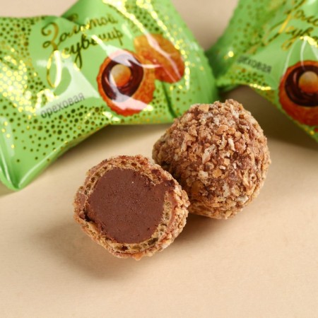 Chocolate sweets "warm holidays" in the box, taste: nut, 100 g.-2