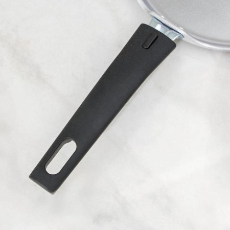 Pancake pan, d = 20 cm, plastic handle-3