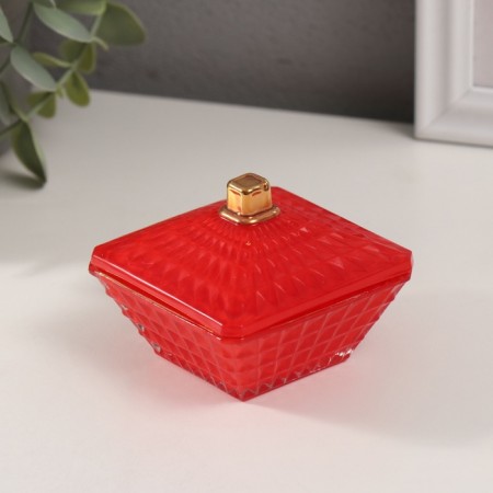 Casket glass "Flash" red with gold 7.5x7.5x6 cm