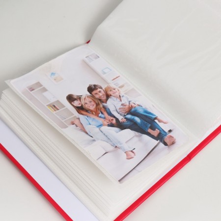 Photo album in 100 photos "red" 10x15 cm-4