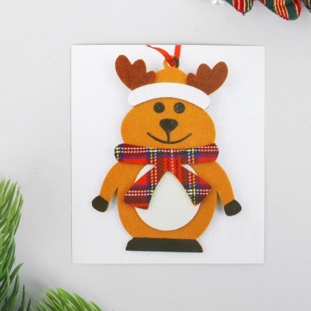 Set for creativity - create a Christmas tree decoration from felt "deer in a scarf"-2