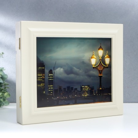 Key of the "Lantern" ivory 26x31x4.5 cm-1