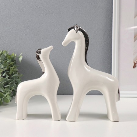 Souvenir Ceramics "Horses with a silver mane" set 2 pcs H = 19.5 cm 7x16x24.5 cm