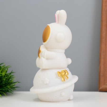 Lamp "Hare with a star on Saturn" 2W LED LR44 5x8x13cm-2