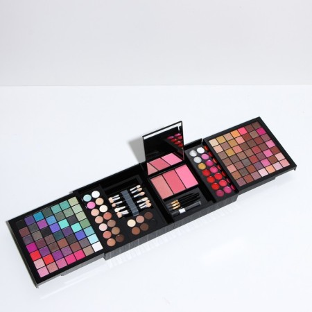 Professional set for makeup (shadows for the eyelids and eyebrows, shine, corrector, blush)-1
