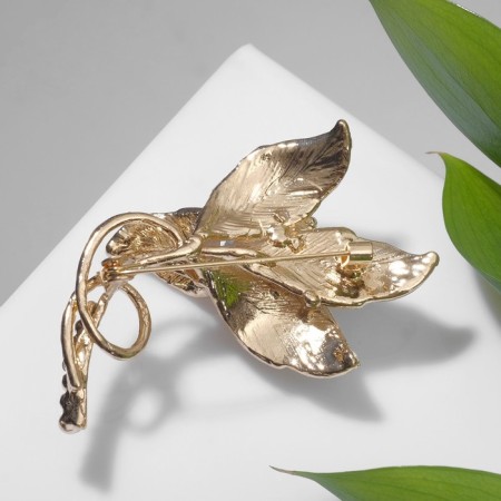 Brooch "Flower" lily precious, lilac-pink color in gold-1