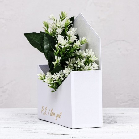 Golden embossing P.S. I love you, white 18 x 24 x 7 cm-1