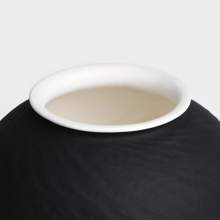 Vase for flowers decorative "Laura" color Black 20 x 16 x 16 cm-1