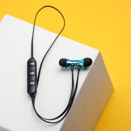 Wireless magnetic headphones with a microphone "Avocado", mod. I10, 9 x 13.5 cm-2