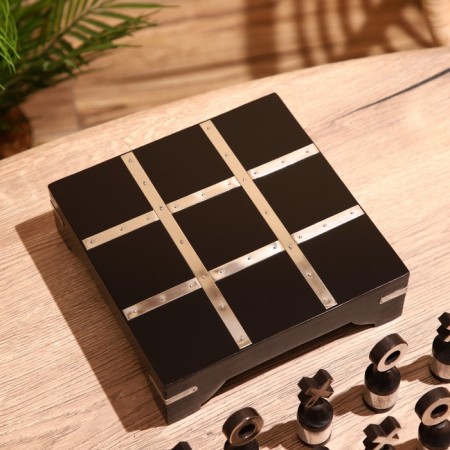 Game desktop "Cross-cuts" 20x20 cm, manpower, steel-4