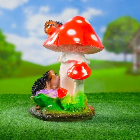 Garden figure "Hedgehog mushroom with hedgehogs" 18x20x25cm mix-4