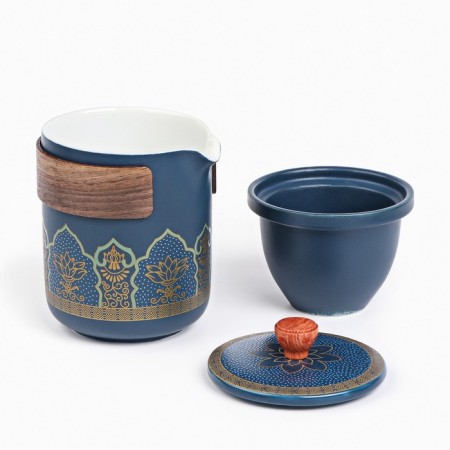A set for a tea ceremony of 5 items, 3 persons, a cup of 46 ml, a kettle 250 ml-4